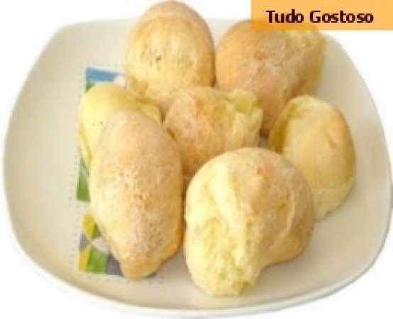 pães de queijo