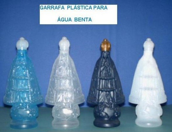 Garrafas plásticas