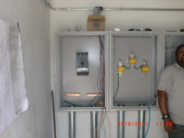 Infracom Serviços Técnicos - Instalação e manutenção Elétrica, cabeamento estruturado e cftv