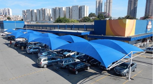 Coberturas e sombreadores para estacionamento